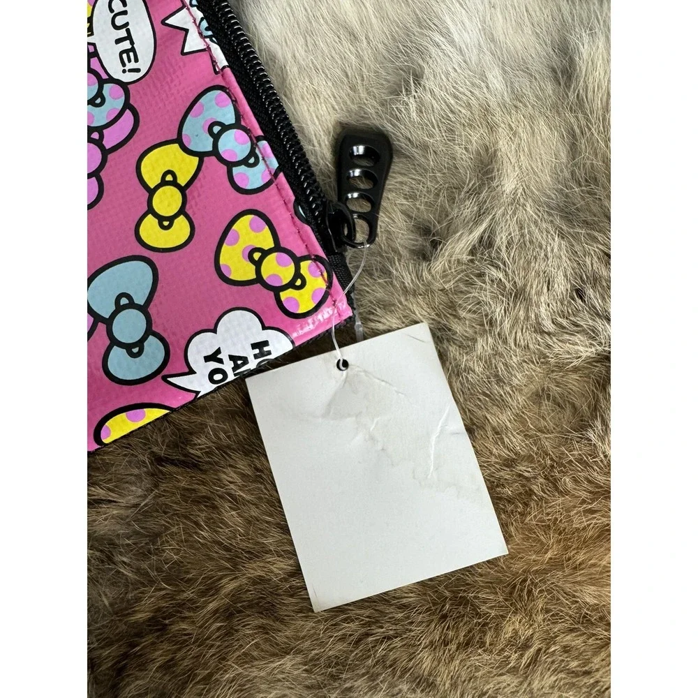 Hello Kitty Flat Pouch Sanrio original Smiles‎ 2013 Pink Graphic 8x6